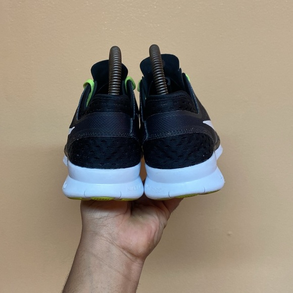 Nike Free TR Fit 5 Women’s Running Sneakers “Black White Gray Volt” - Picture 5 of 17